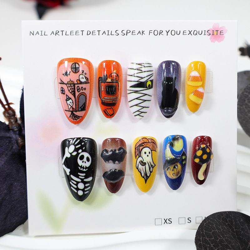 30 pezzi di unghie finte in st - Halloween Skeleton Decoration recensione e prezzo
