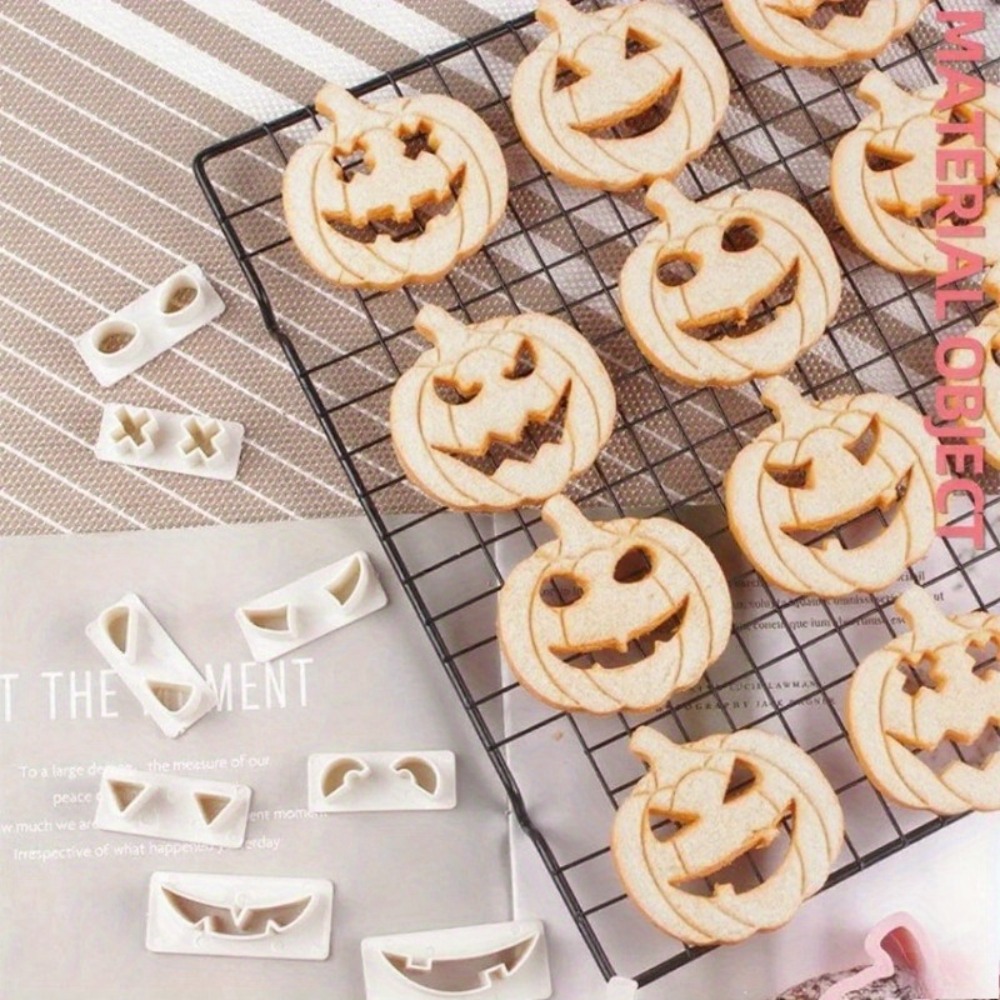 Set di 13 Tagliabiscotti a For - Pumpkin Lantern Halloween recensione e prezzo